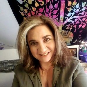 Meet your Posher, Diana